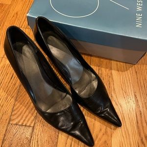 Nine West Pointy Toe Black Heels, Size 9
